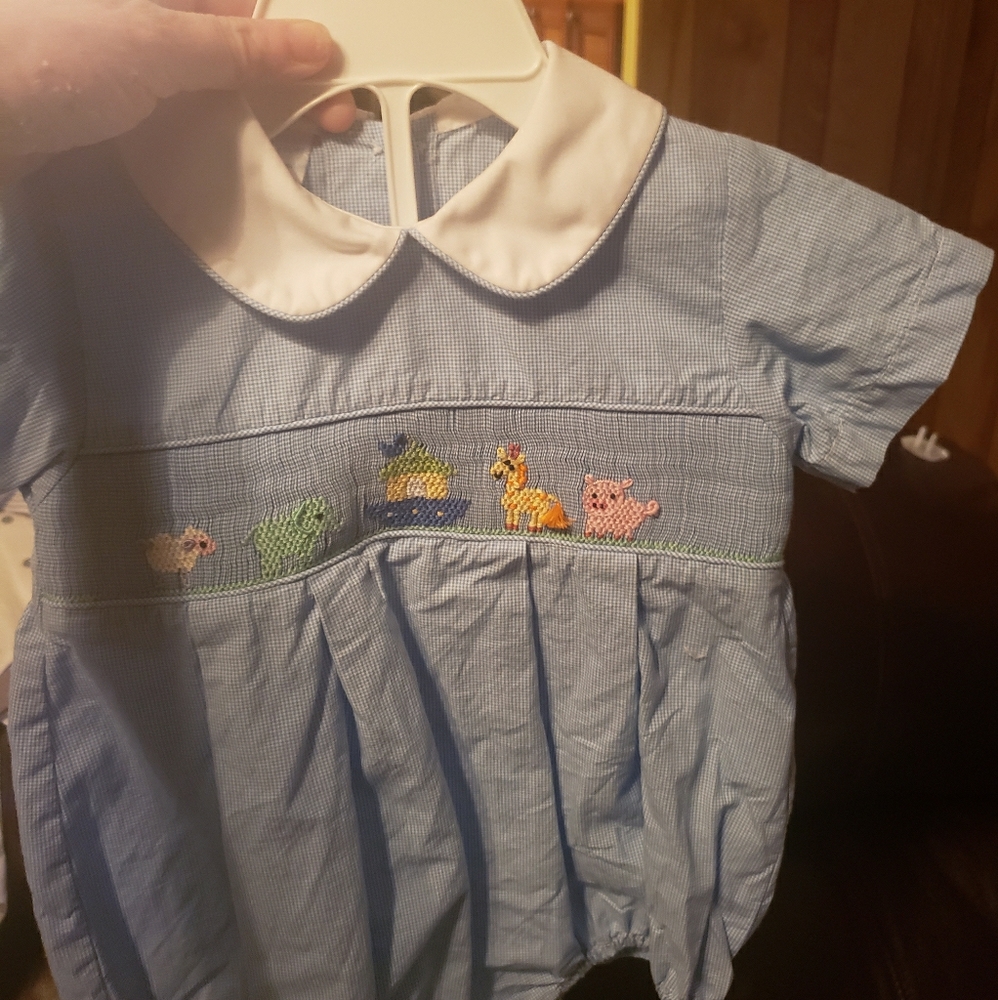 edgehill collection 3mo old farm smocked nwot
